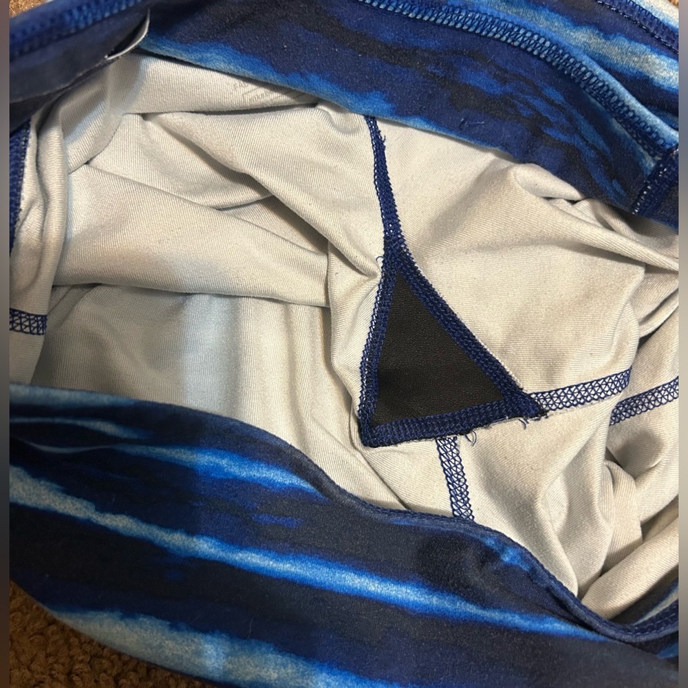 Nike Blue and White Athletic capri Leggings medium drifit - Picture 7 of 10